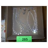 VTG AURORA BOREALIS NECKLACE & EARRINGS, GLASS >>>