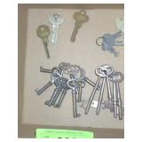 ASST. VINTAGE KEYS