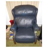 FLEXSTEEL LEATHER RECLINER ***BRING HELP** (DARK >