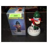 VINTAGE MUSICAL DRUMMER BOY