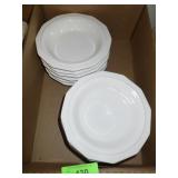 PFALTZGRAFF HERITAGE WHITE RIMMED SOUP BOWLS