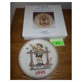 1995 GOEBEL HUMMEL COME BACK SOON ANNUAL PLATE >>>