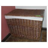 LINED WICKER HAMPER 27 x 19 x 20