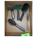 ASST. DOG GROOMING BRUSHES & COMB