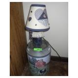 MASON JAR LAMP & DECORATIVE POPCORN TIN MILK CAN >