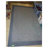 ROOM SIZE RUG  91 x 62