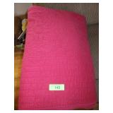 RED QUILT (FULL / QUEEN?)