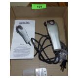 ANDIS PET SHAVER (TURNS ON)
