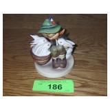 VINTAGE GOEBEL HUMMEL PLAYMATES FIGURINE