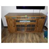 ENTERTAINMENT CENTER **BRING HELP** (PC OF FAUX>>>