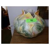 CALLA LILY LAMP 9 x 9 x 9