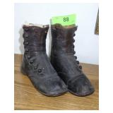 ANTIQUE VICTORIAN CHILD BUTTON UP LEATHER BOOTS