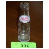 VINTAGE GLASS PEPSI BOTTLE 4 1/4"