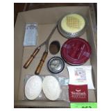 VINTAGE HOUSE FOR MEN SHAVING BOWL, VANITY JAR, >>