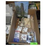 CUP & BALL TOY, SPINNING TOP TOYS, POLITICAL PINS>