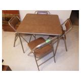 SAMSONITE FOLDING GAME TABLE W/ 4 PADDED CHAIRS