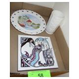 TIESSEDRE DESIGNS TRIVIT, HAND PAINTED MILKGLASS>>