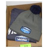 WISCONSIN USA LONG SLEEVE SHIRT (L) & KNIT BEANIE