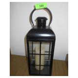 METAL LANTERN W/ B.O. CANDLE