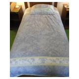 QUILTED COMFORTER & PILLOW SHAM (74 x 80)