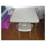 COSCO FOLDING CARD TABLE W/ 3 CHAIRS