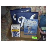 MILWAUKEE BREWERS STADIUM CUSHIONS,  BOBBLE HEAD>>