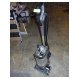 SHARK VACUUM CLEANER- TURNS ON