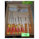 SCREWDRIVERS, PLUMB BOB, SCRAPERS