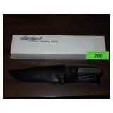NOS BLACK ANGUS II HUNTING KNIFE W/ LEATHER SHEATH