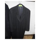MENS WOOL? WOOL BLEND? COAT (R42)