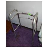 ADJUSTABLE HEIGHT FOLDING WALKER