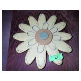 WOOD? REPLACEMENT SUNFLOWER FOR ARROW SIGN HOLDER>