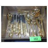 ONEIDA GOLDTONE FLATWARE (8 PLACE SETTING WITH>>>