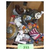 CERAMIC ELEPHANT CANDLE WARMER, VINTAGE WOODEN>>