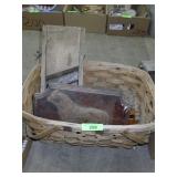 CAST IRON HORSE ON PLAQUE, KRAUT KUTTER, LAKE >>>