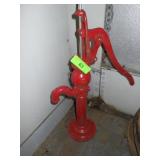 VINTAGE DECORATIVE WATER PUMP - SALESMAN SAMPLE?