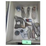 VINTAGE CAST IRON SHOE FORMS, RIVIT PRESS (DOES>>>