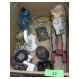 VINTAGE CERAMIC COAT HOOK (5 1/4 x 6 1/2), WOODEN>