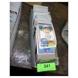 VINTAGE BASEBALL TRADING CARDS