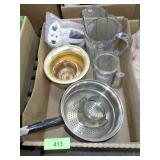 VINTAGE PITCHER,COW NOTEPAD, STRAINERS, FREEZER>>>