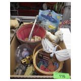 VTG WOODEN BLOCKS, 1993 SEA QUEST FIGURE, TIN >>>>