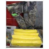 CAMO LIFE JACKET (ADULT), 4 SEAT CUSHIONS