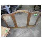 3 SECTION FOLDING MIRROR 36 x 29