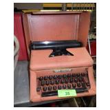 VINTAGE TOM THUMB TYPEWRITER