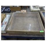 DISPLAY CASE 30 x 25  x 6