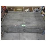 VINTAGE WOODEN TRUNK 34 x 19 x 12