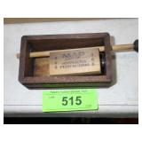 VINTAGE M.A.D. SIMPLICITY PUSH BUTTON TURKEY CALL