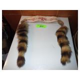 VINTAGE SOUVENIR CHILDS HEADRESS