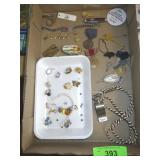 SWISS TECH UTILI-KEY, VTG MEDALS, POCKET KNIFE>>>