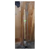 5 YARD TOOLS- HOES, EDGER & RAKE